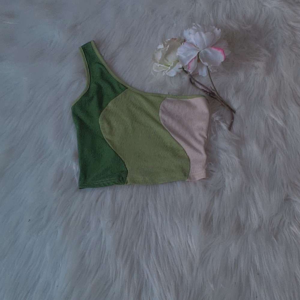 Free With Bundle Crop Top Size S